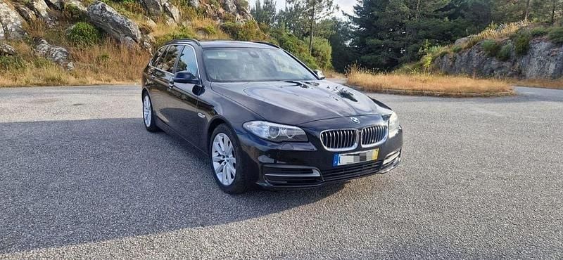 Usado 2015 BMW 520 Luxury Line Sedan | € 18.000 (Bom preço) - Imagem 1/4