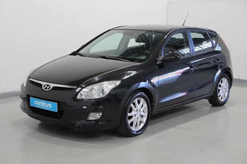 Preto Usado 2009 Hyundai i30 Citadino | € 6.490 (Bom preço) - Imagem 1/4