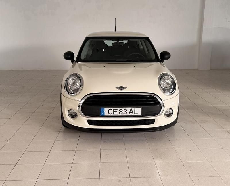 Usado Mini Cooper 95 HP (69 kW) 2014 Outra Citadino