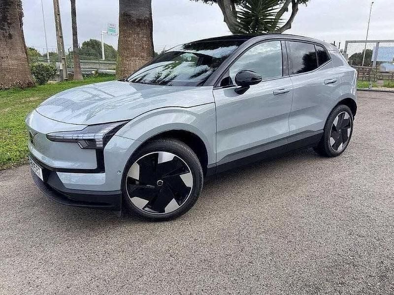 Prateado Usado 2024 Volvo EX30 SUV | € 42.500 (Preço justo) - Imagem 1/4