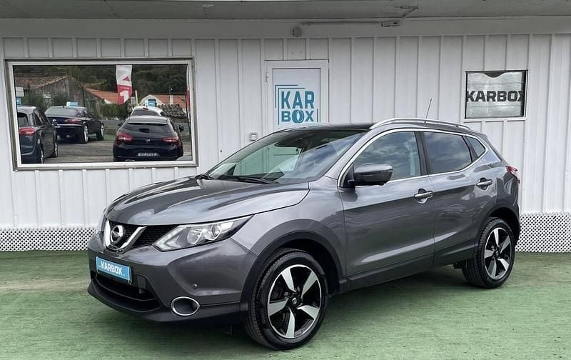 Cinzento Usado 2017 Nissan Qashqai SUV | € 17.500 (Preço justo) - Imagem 1/4