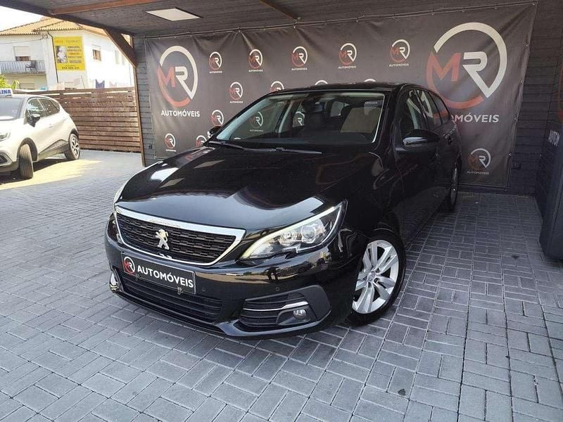Usado Peugeot 308 SW 100 HP (73 kW) 2017 Preto Carrinha