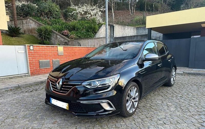 Usado 2016 Renault Mégane GT Line GT-Line Sedan | € 12.000 (Preço justo) - Imagem 1/4