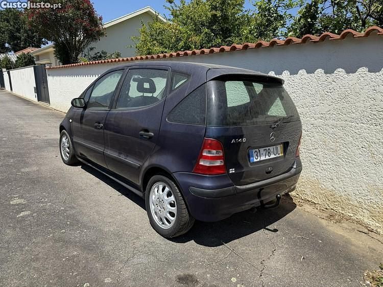 Azul Usado 2002 Mercedes A140 Classic Sedan | € 750 (Bom preço) - Imagem 1/1