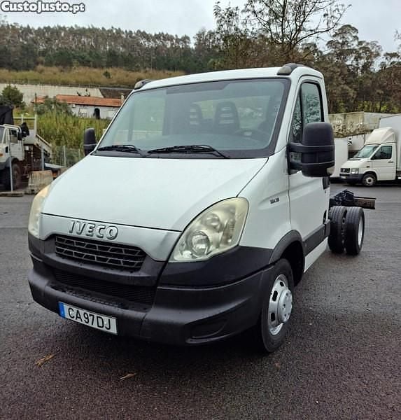 Usado Iveco Daily 150 HP (110 kW) 2015 Branco