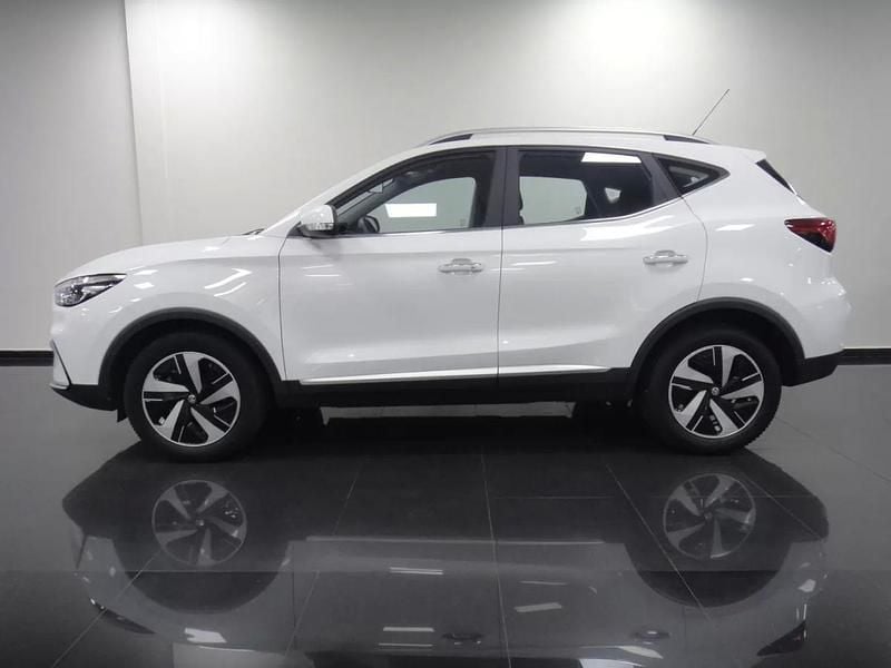 Usado MG ZS Comfort 130 kW (177 HP) 2022 Branco SUV
