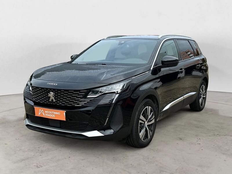 Preto Usado 2024 Peugeot 5008 Allure Monovolume | € 34.900 (Bom preço) - Imagem 1/4