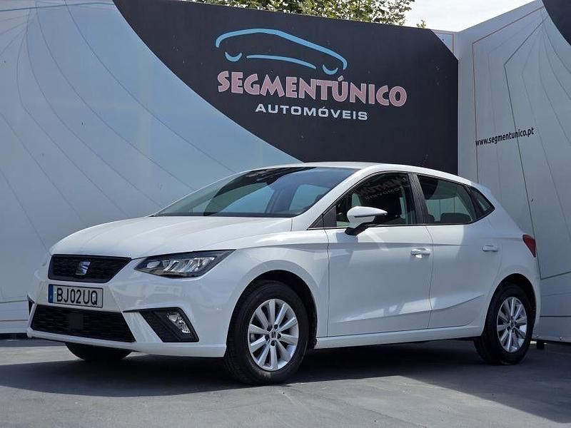 Usado Seat Ibiza Style 95 HP (69 kW) 2024 Branco