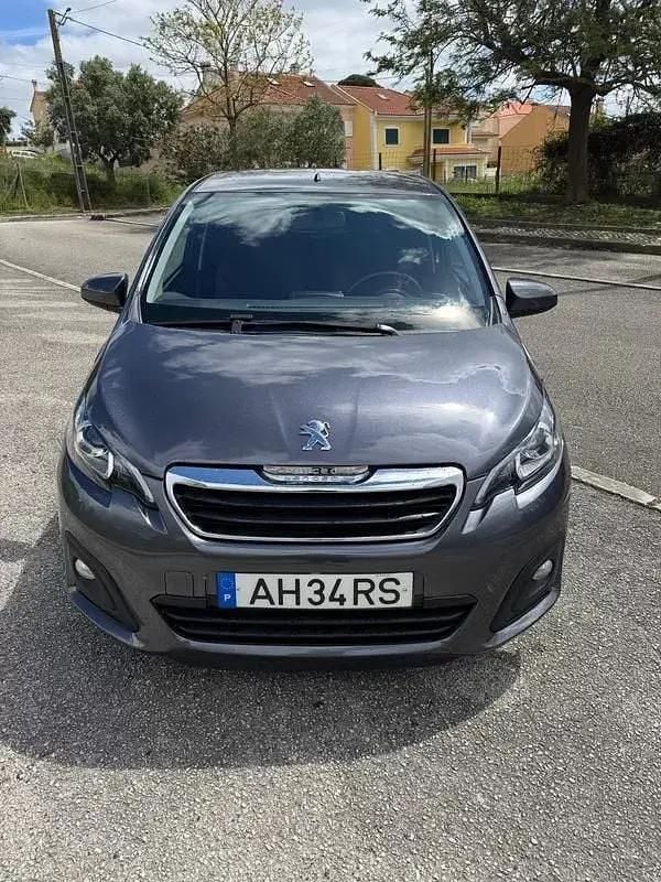 Usado Peugeot 108 Allure 72 HP (52 kW) 2021 Cinzento Citadino