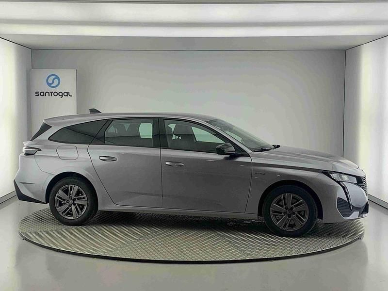 Cinzento Usado 2025 Peugeot 308 Carrinha | € 30.490 (Preço justo) - Imagem 1/4