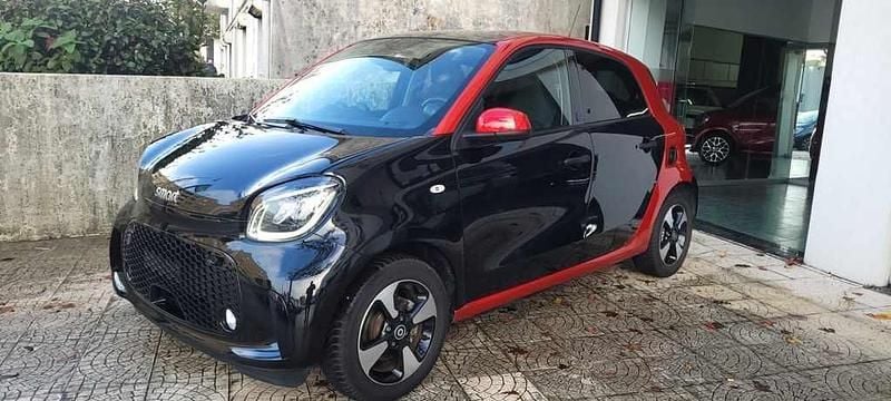 Usado Smart ForFour Electric Drive 60 kW (82 HP) 2021 Preto