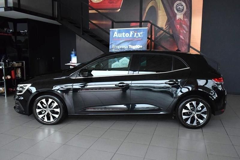 Usado Renault Mégane IV LIMITED 115 HP (84 kW) 2021 Preto Citadino