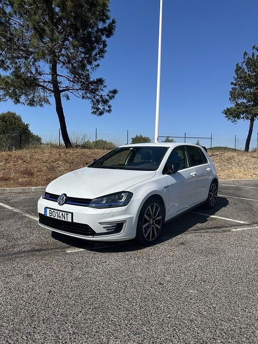 Usado 2015 VW Golf VII GTE | € 16.800 (Bom preço) - Imagem 1/4