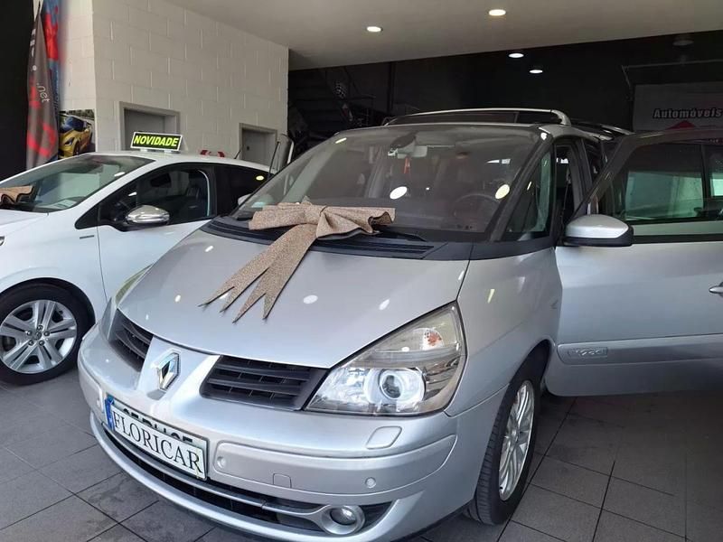 Cinza Usado 2006 Renault Grand Espace Monovolume | € 5.490 - Imagem 1/4