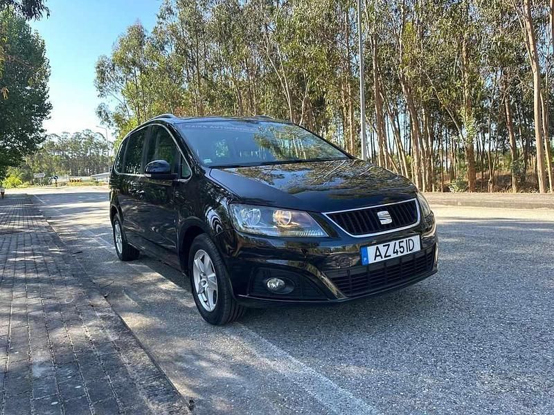 Preto Usado 2015 Seat Alhambra Monovolume | € 22.490 - Imagem 1/4