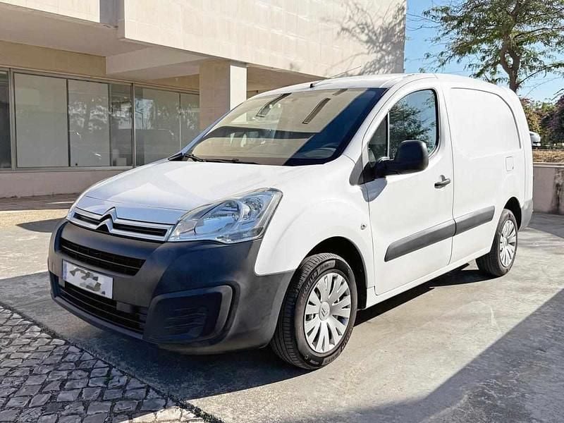 Branco Usado 2016 Citroën Berlingo Carrinha | € 8.590 (Preço justo) - Imagem 1/4