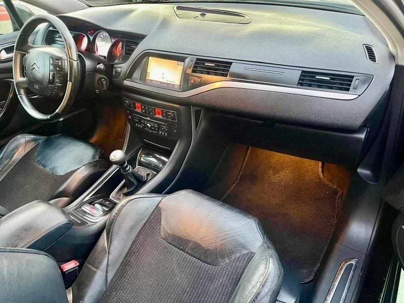 Usado Citroën C5 170 HP (125 kW) 2008 Preto Sedan