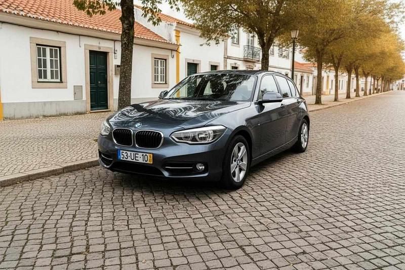 Usado BMW 116 116 HP (85 kW) 2018 Cinzento Citadino