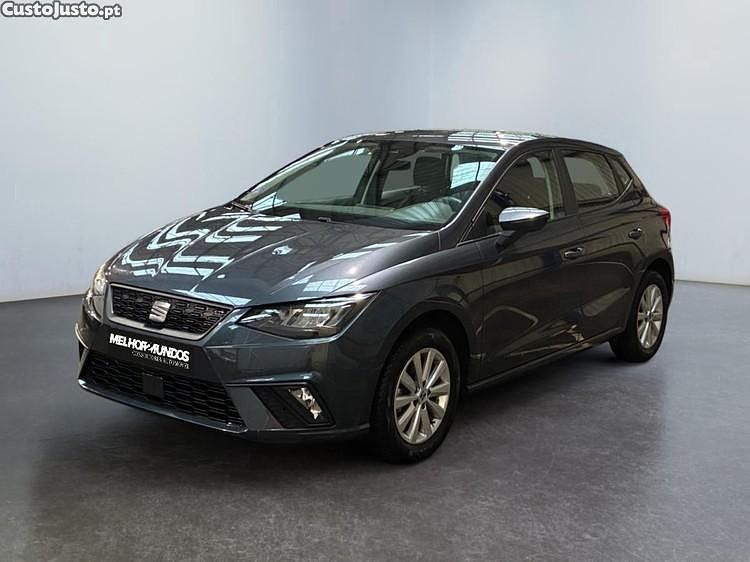 Cinza Usado 2022 Seat Ibiza Style Citadino | € 12.750 (Preço justo) - Imagem 1/1