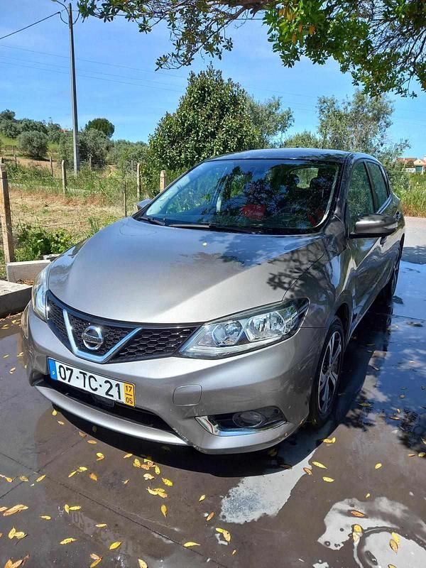 Cinzento Usado 2017 Nissan Pulsar Citadino | € 10.500 (Preço justo) - Imagem 1/4
