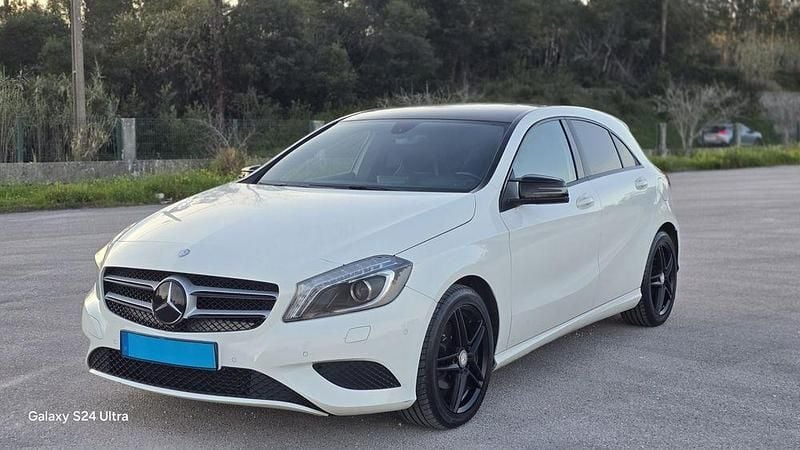Usado Mercedes A180 Sport Edition 110 HP (80 kW) 2013 Sedan