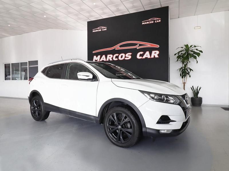 Branco Usado 2020 Nissan Qashqai N-Connecta SUV | € 21.400 (Preço elevado) - Imagem 1/4