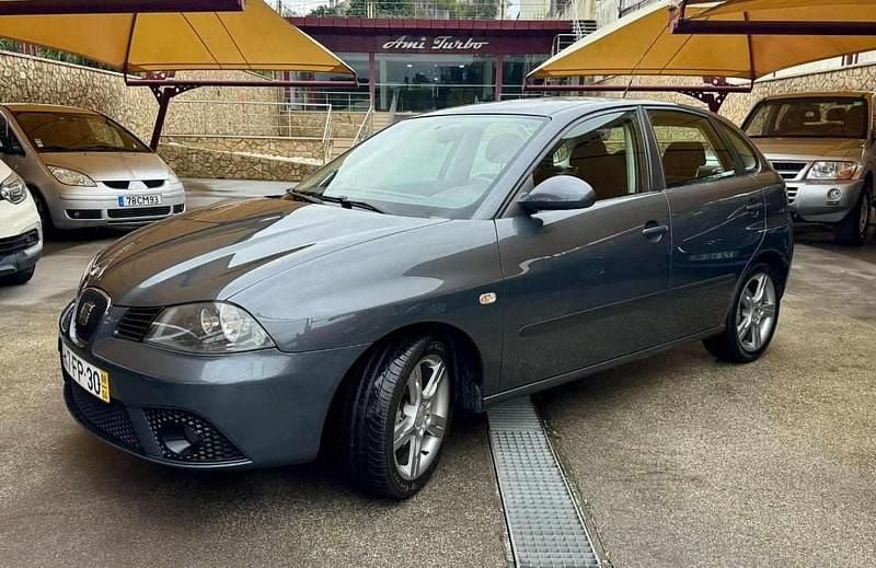 Antracite Usado 2008 Seat Ibiza | € 5.500 (Preço justo) - Imagem 1/4