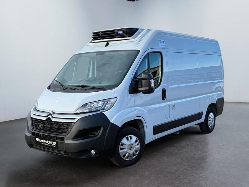 Branco Usado 2022 Citroën Jumper Monovolume | € 25.990 (Preço justo) - Imagem 1/4