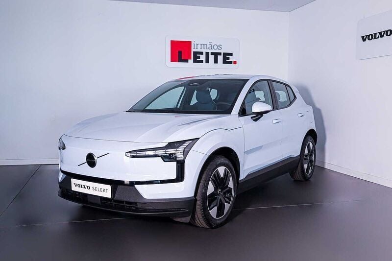 Azul Novo 2025 Volvo EX30 SUV | € 42.490 (Bom preço) - Imagem 1/4