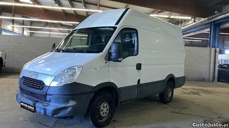 Branco Usado 2015 Iveco Daily | € 11.990 - Imagem 1/1