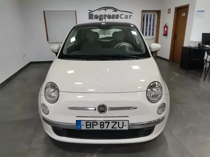 Branco Usado 2009 Fiat 500 Lounge Citadino | € 6.990 (Preço elevado) - Imagem 1/4