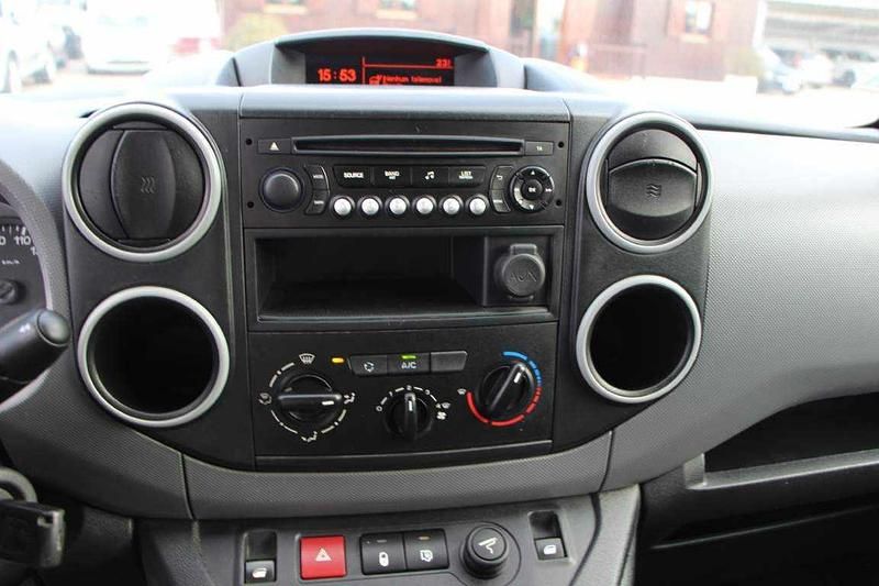 Usado Citroën Berlingo 100 HP (73 kW) 2018 Branco Monovolume