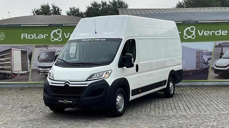 Branco Usado 2018 Citroën Jumper Monovolume | € 19.500 (Caro) - Imagem 1/4