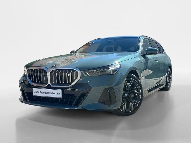 Verde Usado 2024 BMW i5 Coupé | € 69.900 - Imagem 1/4