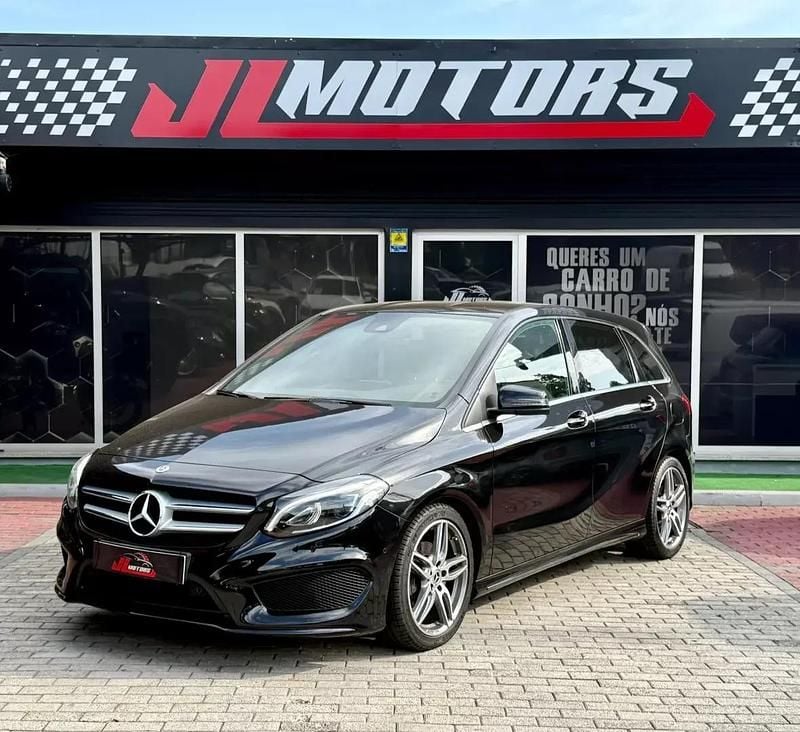 Preto Usado 2018 Mercedes B180 AMG line Monovolume | € 19.650 (Bom preço) - Imagem 1/4