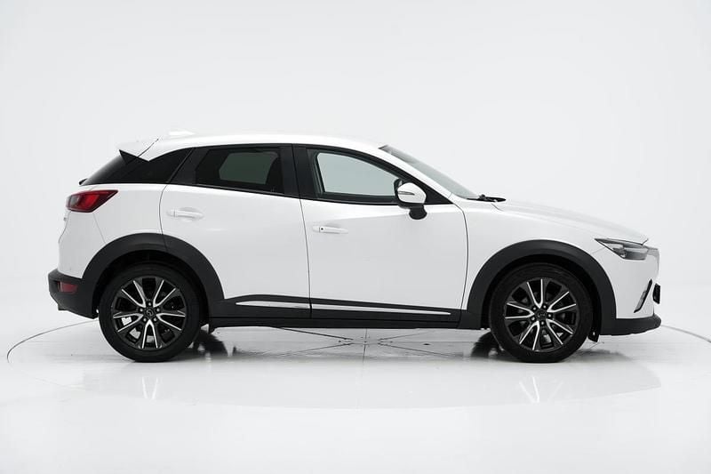 Usado Mazda CX-3 105 HP (77 kW) 2015 Branco SUV