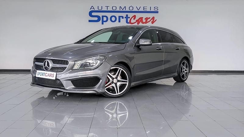 Cinza Usado 2016 Mercedes CLA200 Shooting Brake AMG line Carrinha | € 22.450 - Imagem 1/4