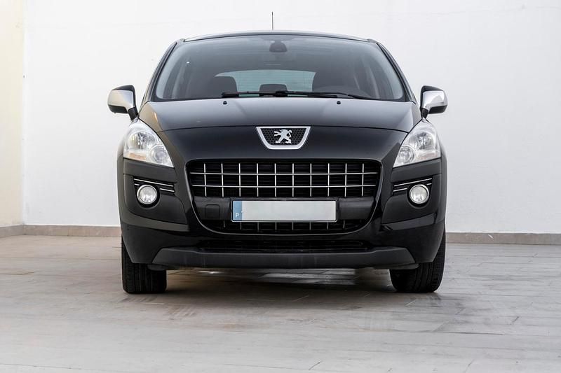 Usado Peugeot 3008 112 HP (82 kW) 2011 Preto Carrinha