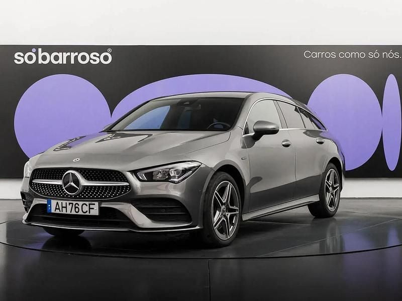 Cinza Usado 2021 Mercedes CLA250e Shooting Brake AMG line Carrinha | € 28.990 (Preço justo) - Imagem 1/4