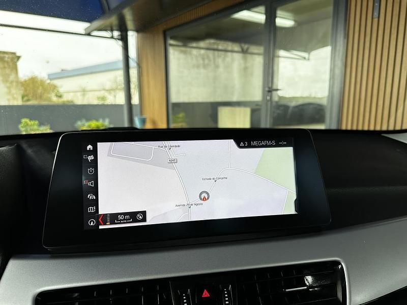 Usado BMW X1 Advantage 116 HP (85 kW) 2020 Cinza SUV