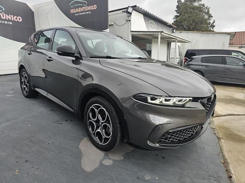 Usado Alfa Romeo Tonale Sprint 160 HP (117 kW) 2024 Cinza SUV