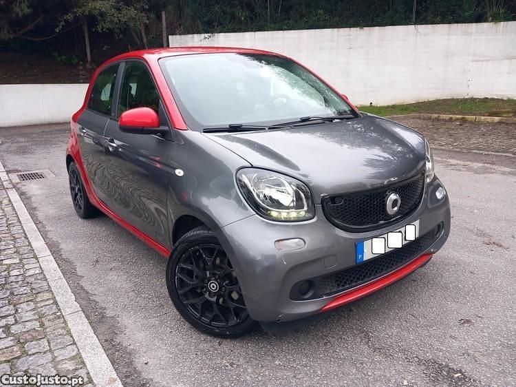Usado Smart ForFour Edition #1 90 HP (66 kW) 2016 Cinza Citadino
