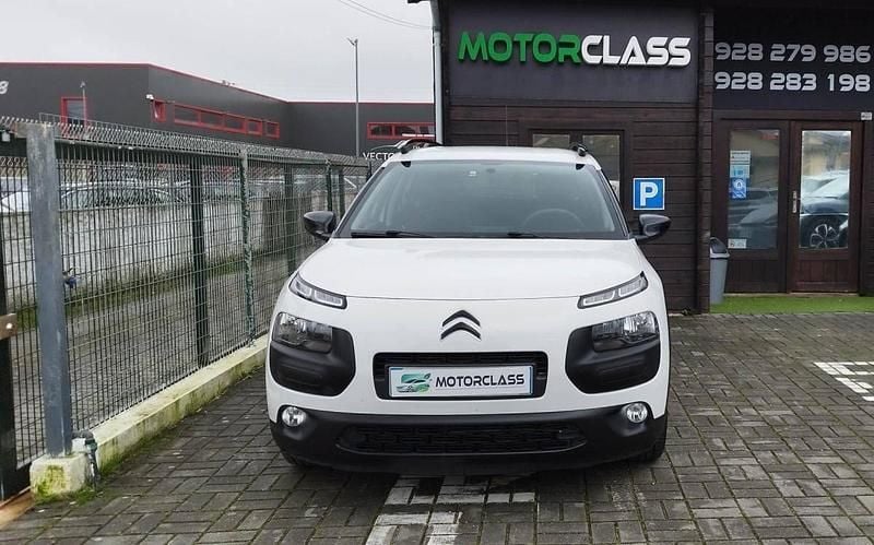 Usado Citroën C4 Cactus 82 HP (60 kW) 2018 Branco Citadino