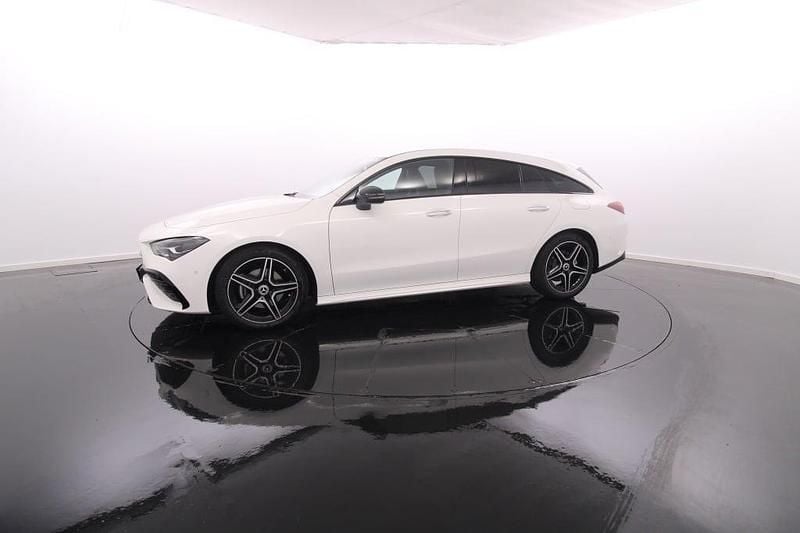 Branco Usado 2023 Mercedes CLA180 Shooting Brake Advanced Plus Carrinha | € 39.950 (Bom preço) - Imagem 1/4