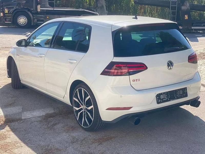 Usado VW Golf VII GTI 245 HP (180 kW) 2017 Branco Citadino