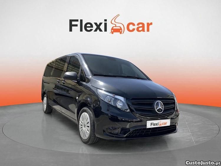 Preto Usado 2022 Mercedes Vito Van | € 44.990 (Preço elevado) - Imagem 1/1