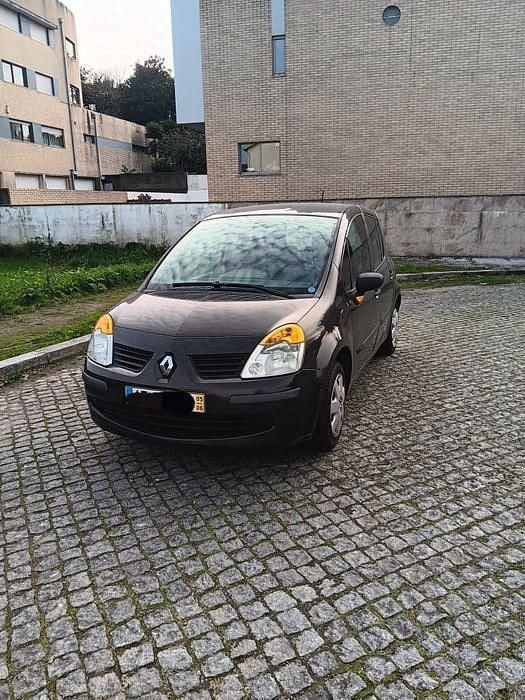 Usado 2005 Renault Modus Monovolume | € 3.000 (Super Preço) - Imagem 1/4