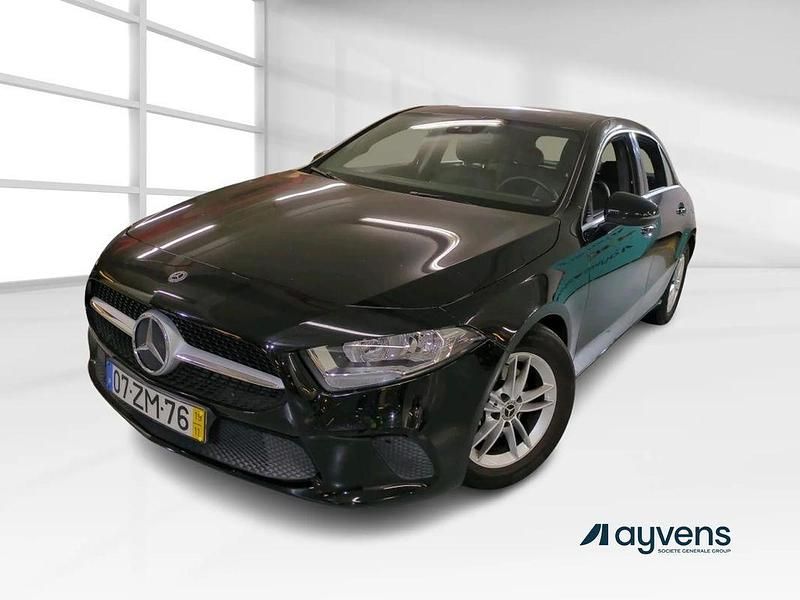 Preto Usado 2019 Mercedes A180 Style Sedan | € 27.500 (Caro) - Imagem 1/4