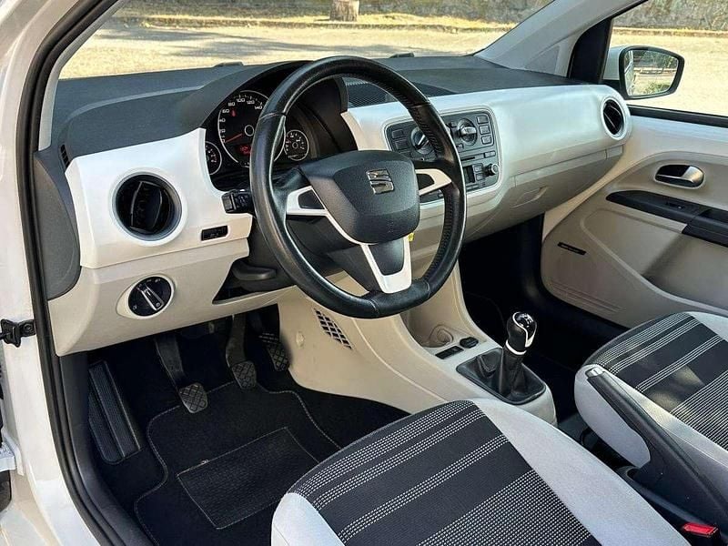 Usado Seat Mii Style 60 HP (44 kW) 2015 Branco Citadino