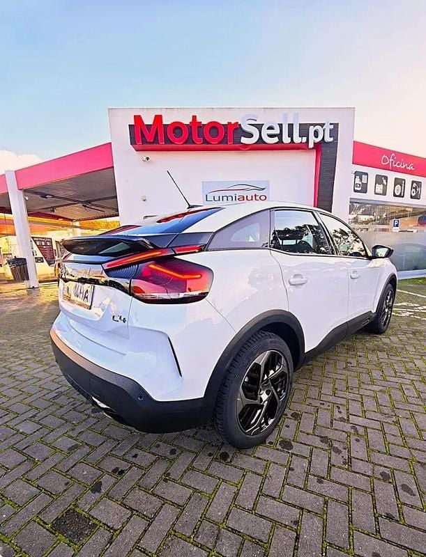 Usado Citroën C4 131 HP (96 kW) 2022 Branco SUV
